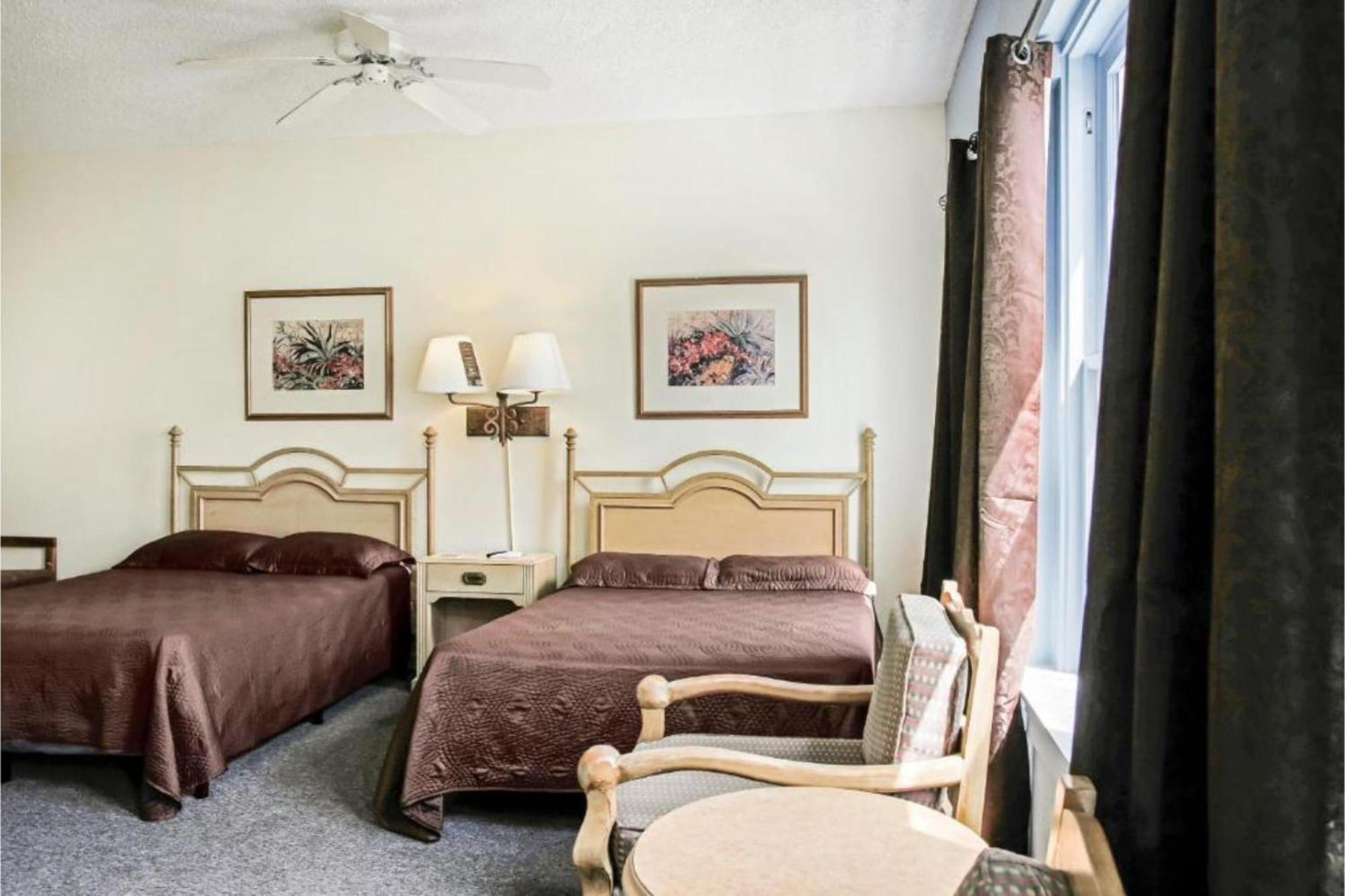 Oyo Historic Cameron Hotel Brownsville I-69E Eksteriør billede