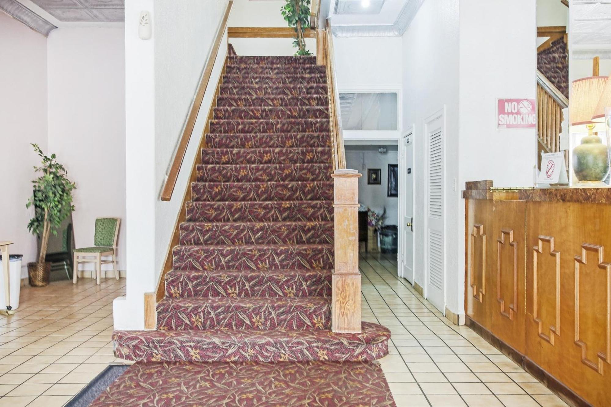 Oyo Historic Cameron Hotel Brownsville I-69E Eksteriør billede