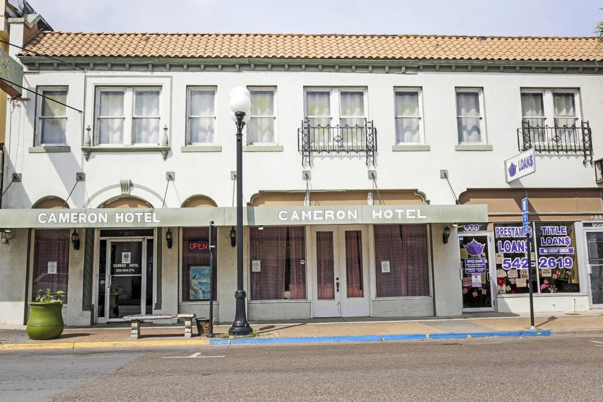 Oyo Historic Cameron Hotel Brownsville I-69E Eksteriør billede